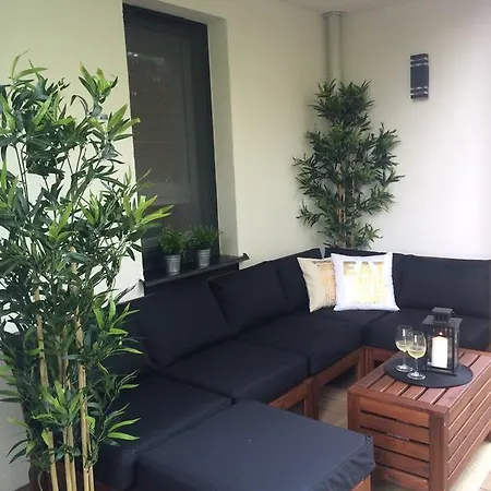 Apartamentyprzymorzu 008 Z Basenem Tarasem I Ogrodkiem Lägenhet *